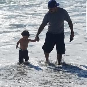 Meet your Posher, Efrain